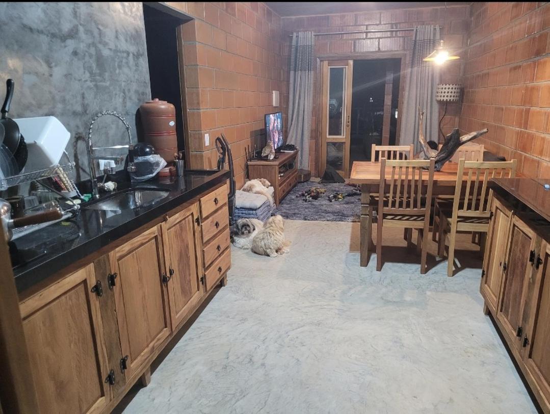 Casa Aconchegante Condominio Fechado Na Natureza Em Sao Roque マイリンケ エクステリア 写真